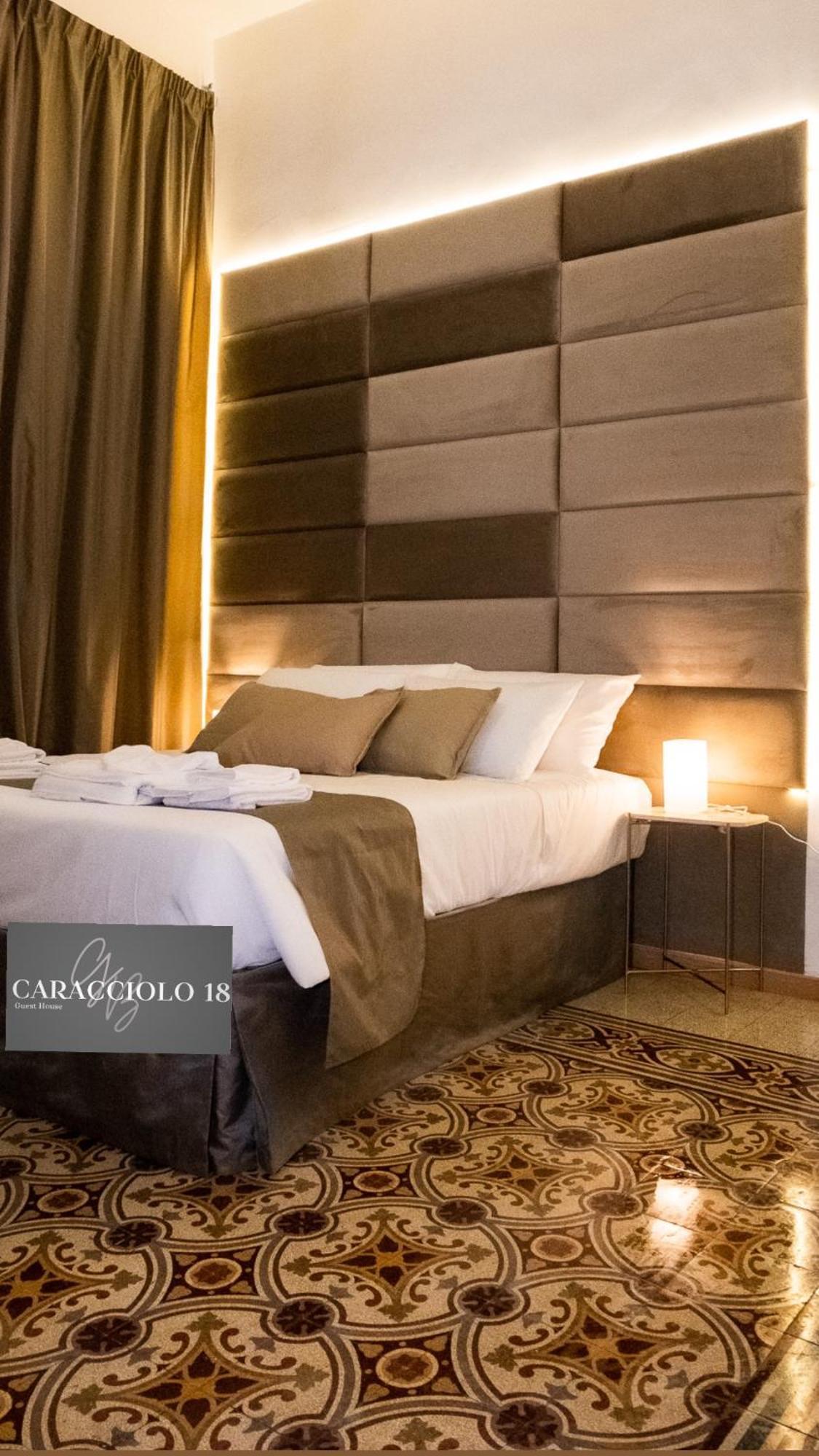Апартаменты Caracciolo18 - Gb Неаполь Экстерьер фото